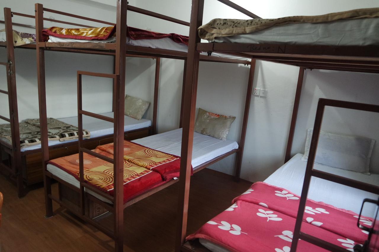 Pokhara Youth Hostel ภายนอก รูปภาพ