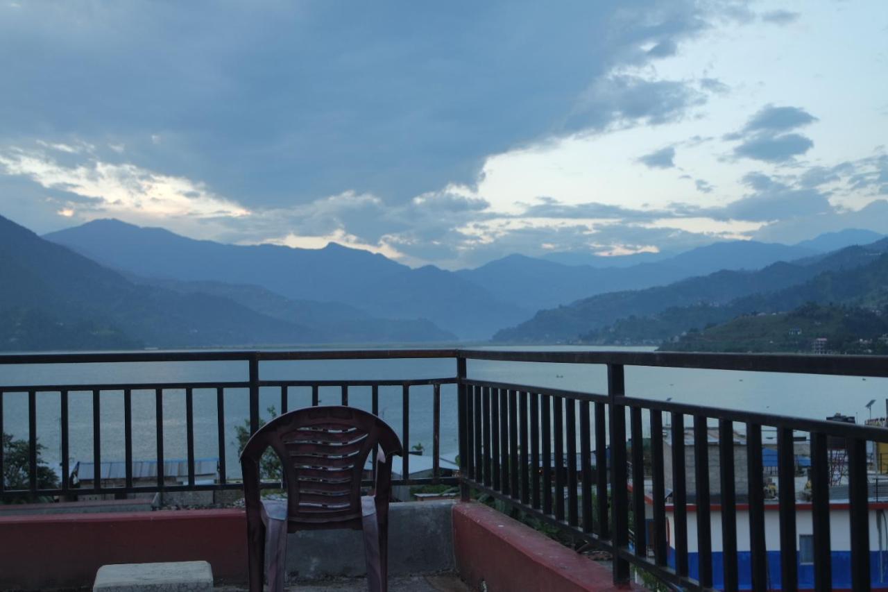 Pokhara Youth Hostel ภายนอก รูปภาพ