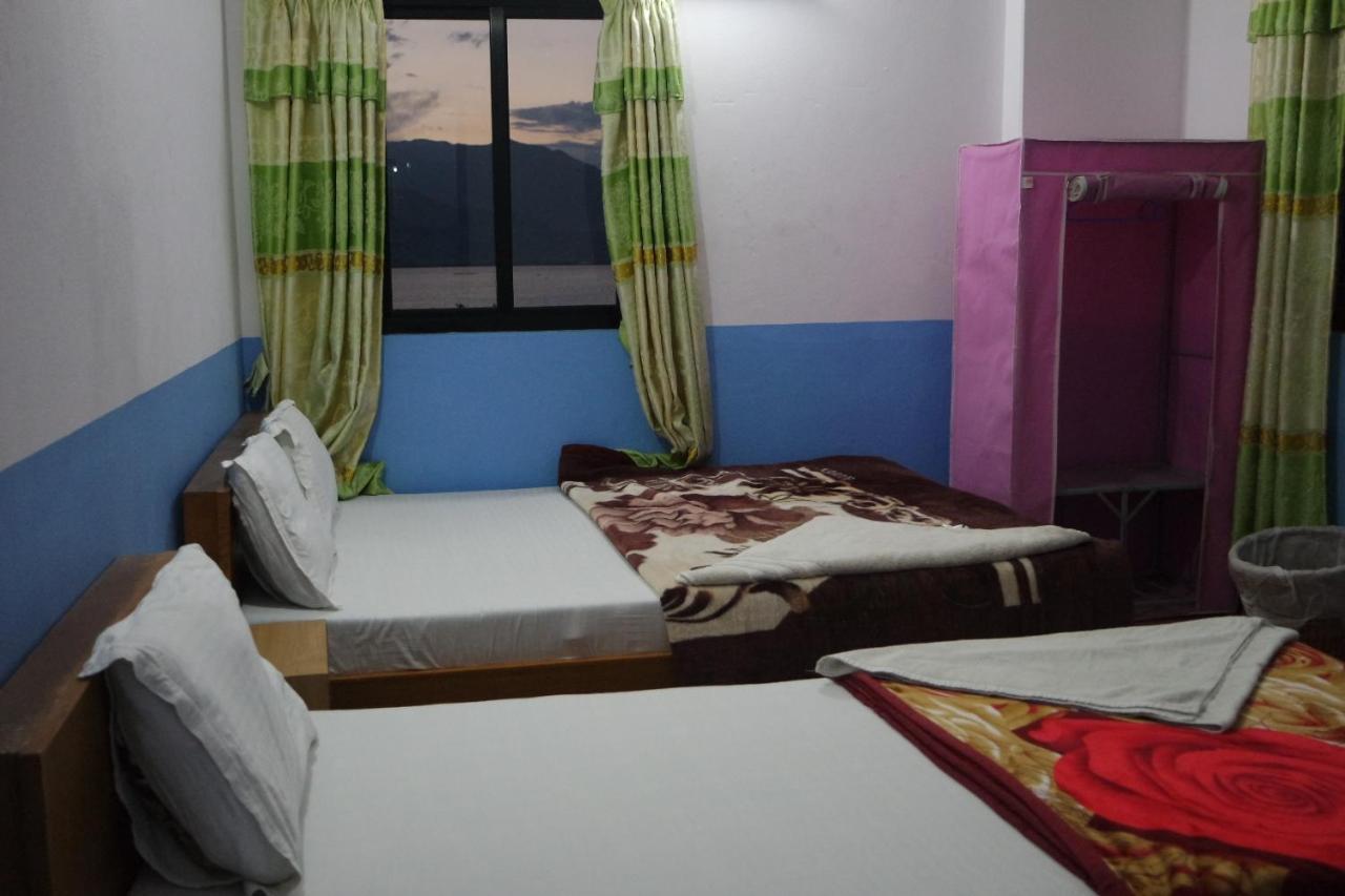 Pokhara Youth Hostel ภายนอก รูปภาพ